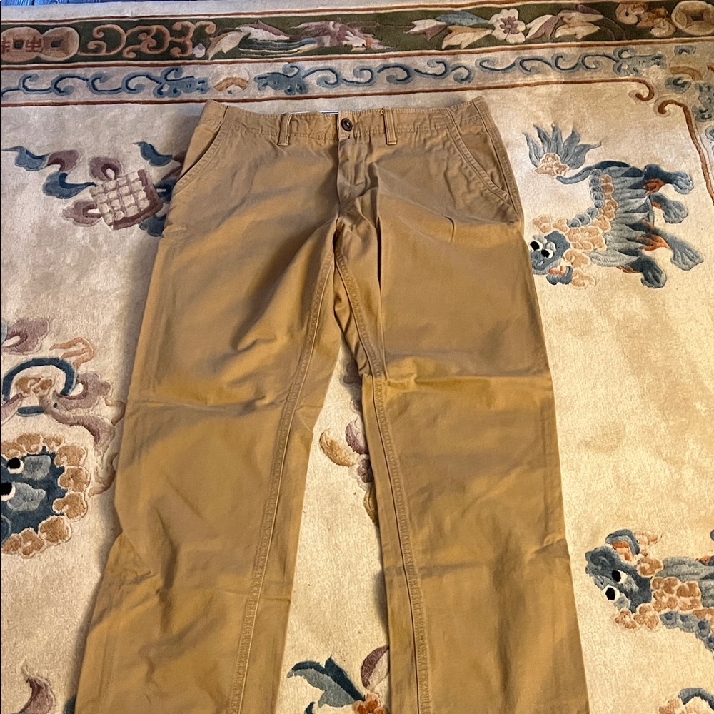 American Eagle Outfitters Men's Khaki Chinos.
